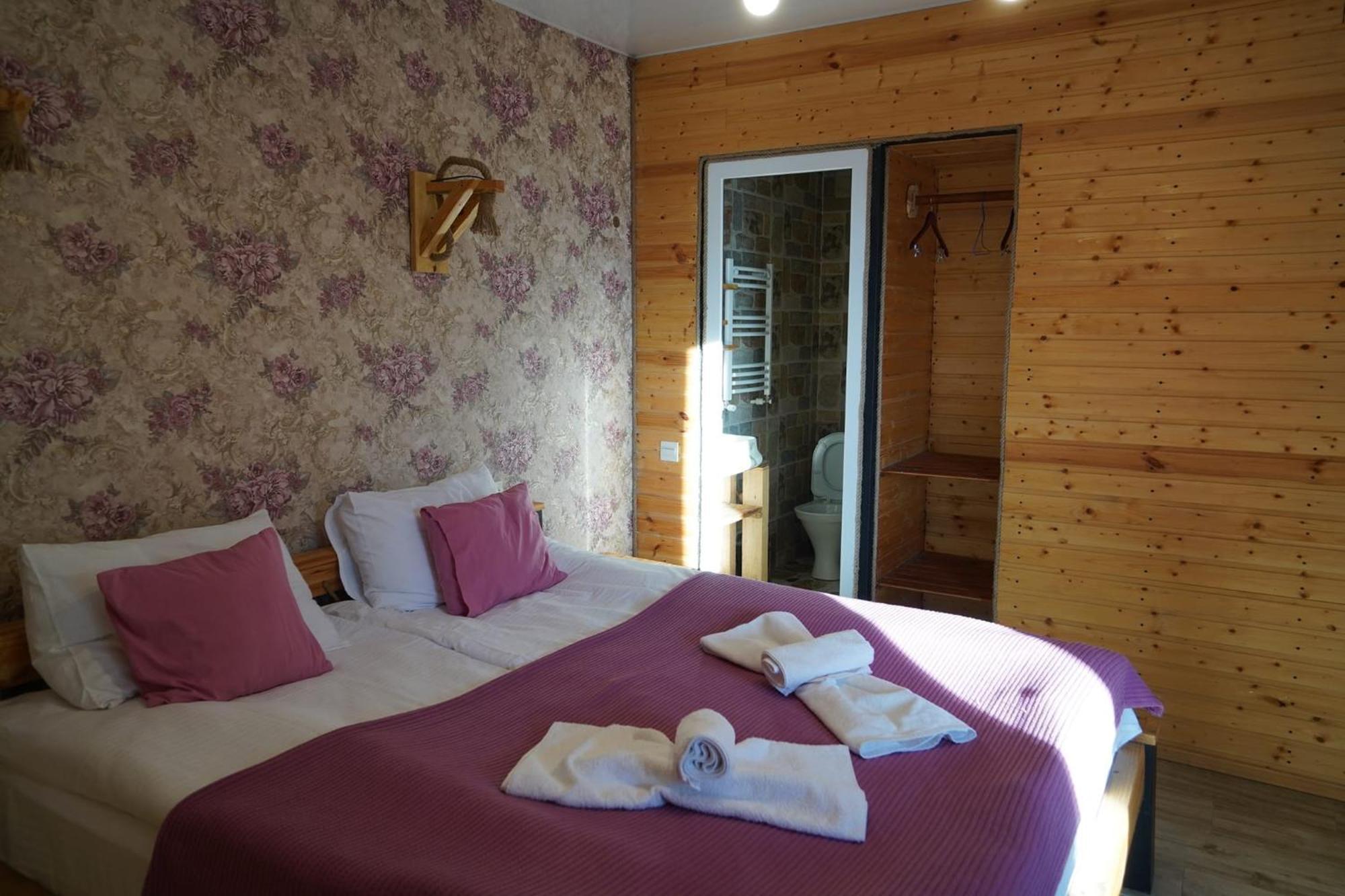 Panorama Cottages Kazbegi Bagian luar foto