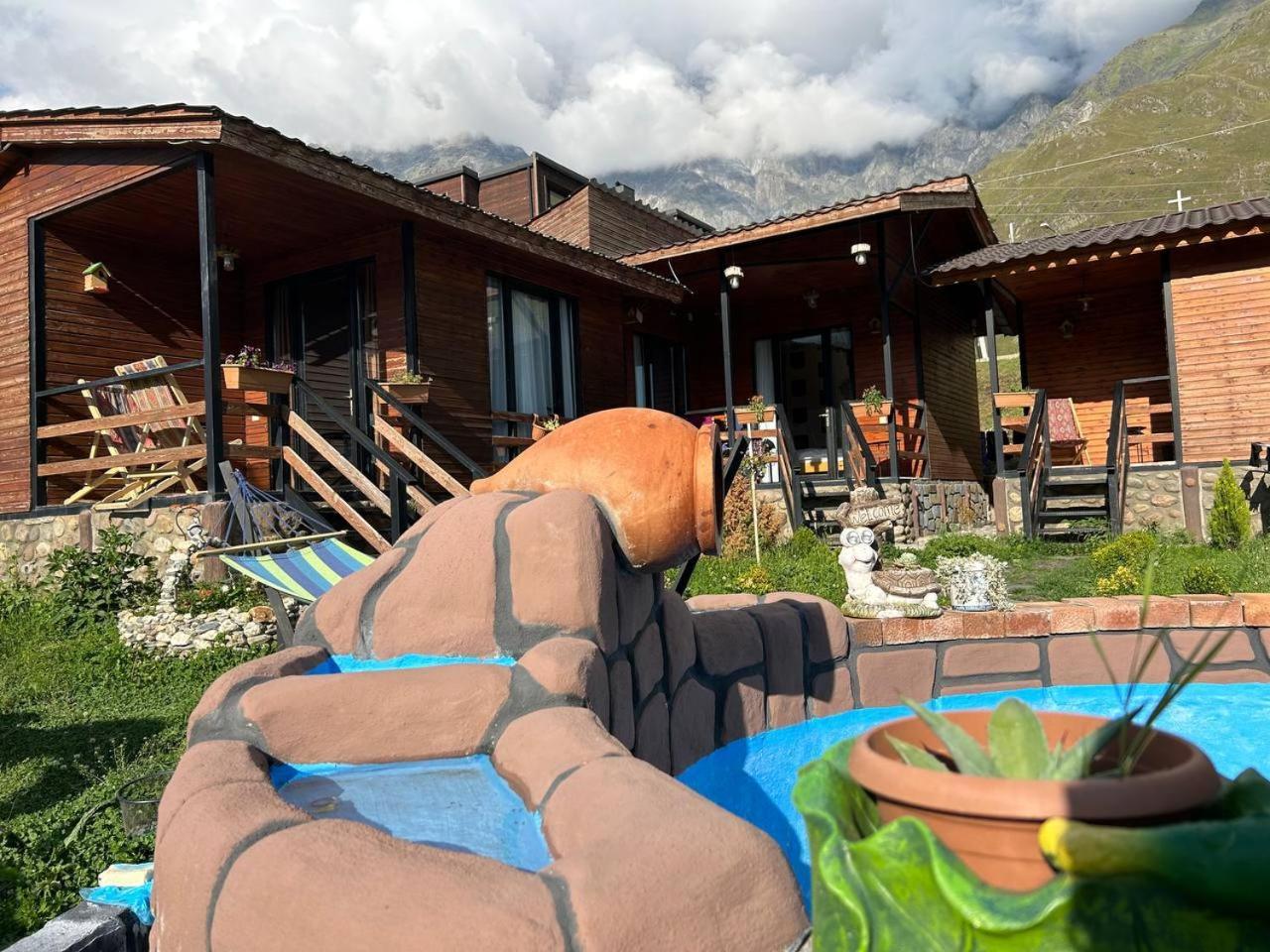 Panorama Cottages Kazbegi Bagian luar foto